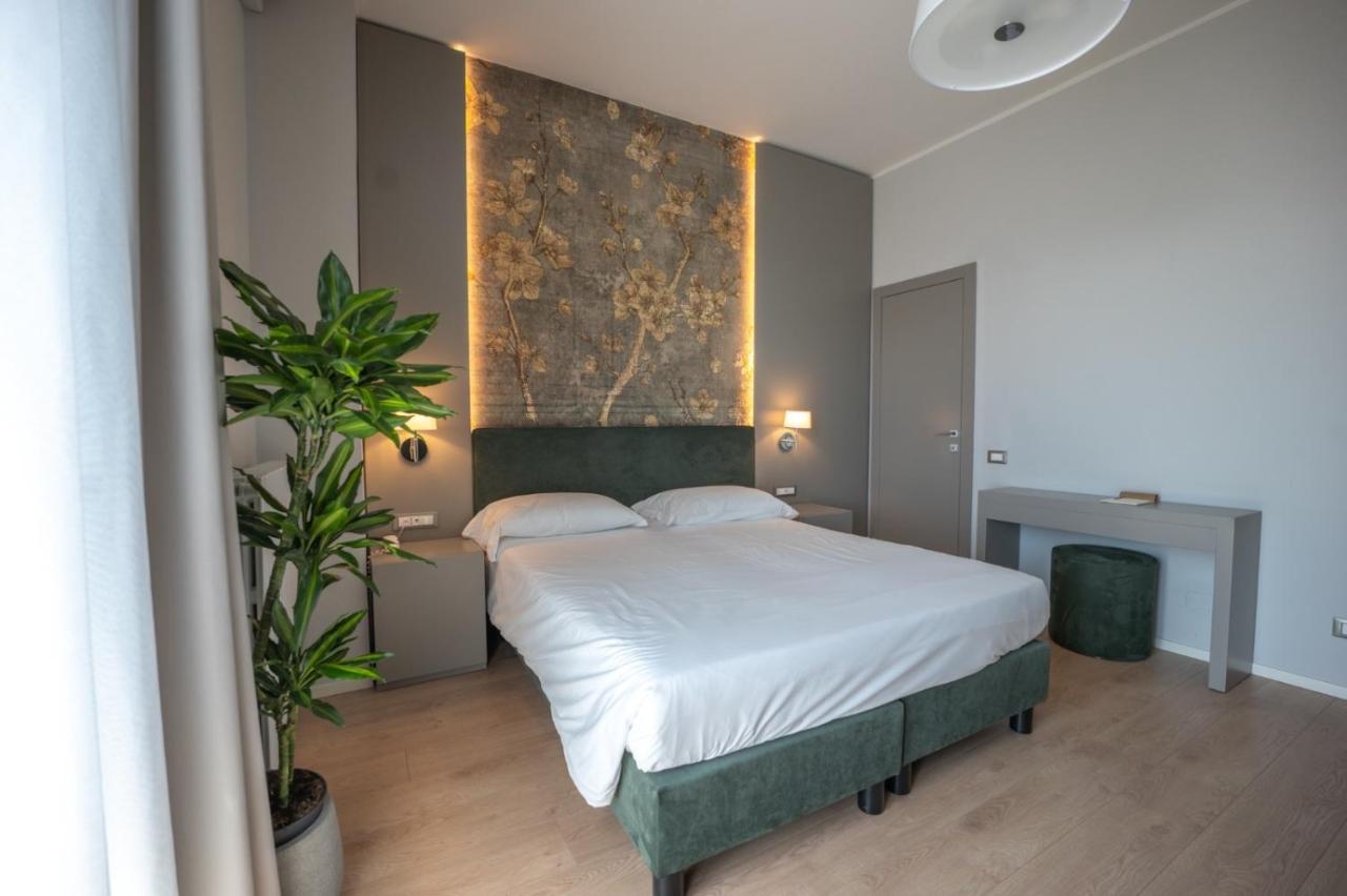 טרווי Albergo Ristorante Il Terziere מראה חיצוני תמונה