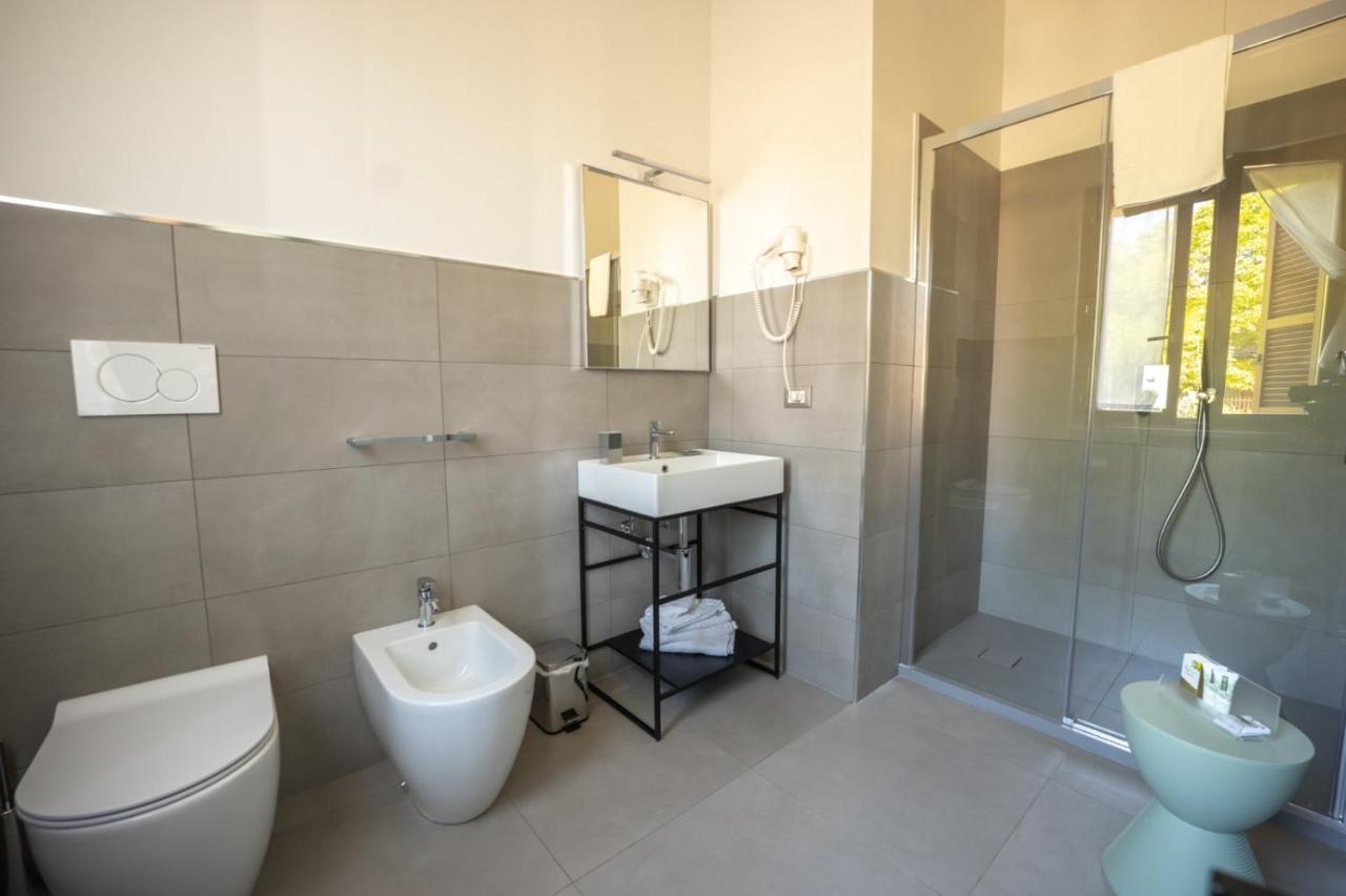 טרווי Albergo Ristorante Il Terziere מראה חיצוני תמונה