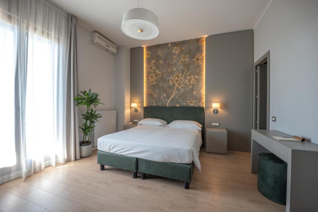 טרווי Albergo Ristorante Il Terziere מראה חיצוני תמונה