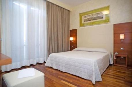 טרווי Albergo Ristorante Il Terziere חדר תמונה